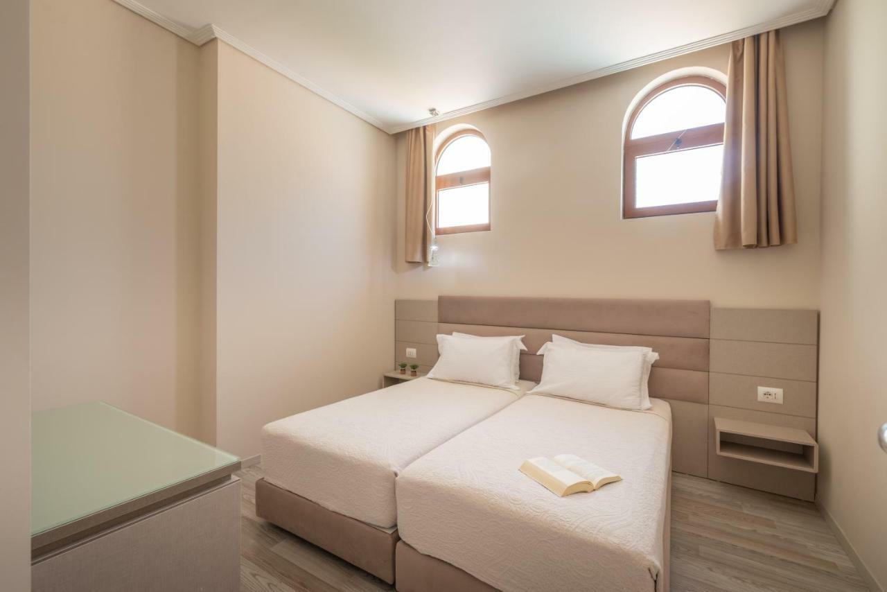 Palma City Hotel Sarande Ngoại thất bức ảnh