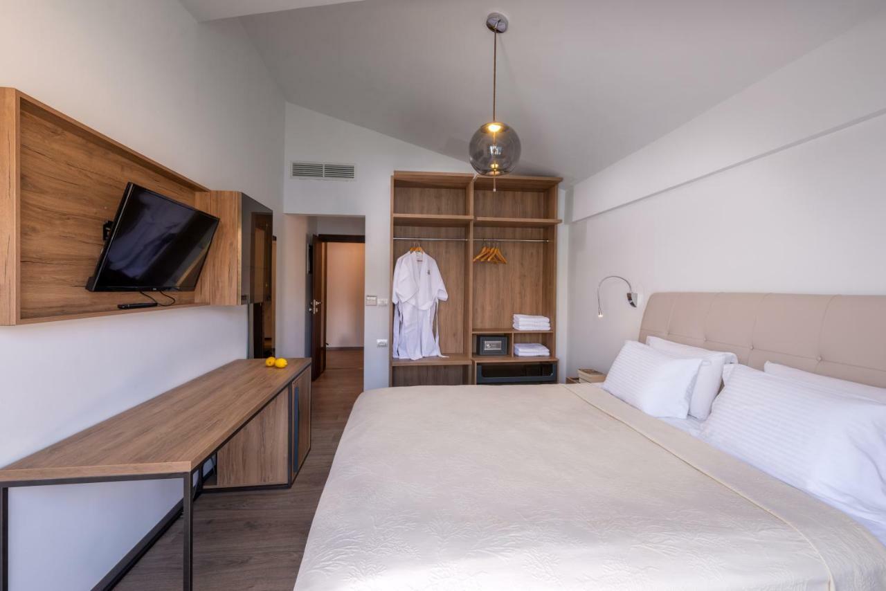 Palma City Hotel Sarande Ngoại thất bức ảnh